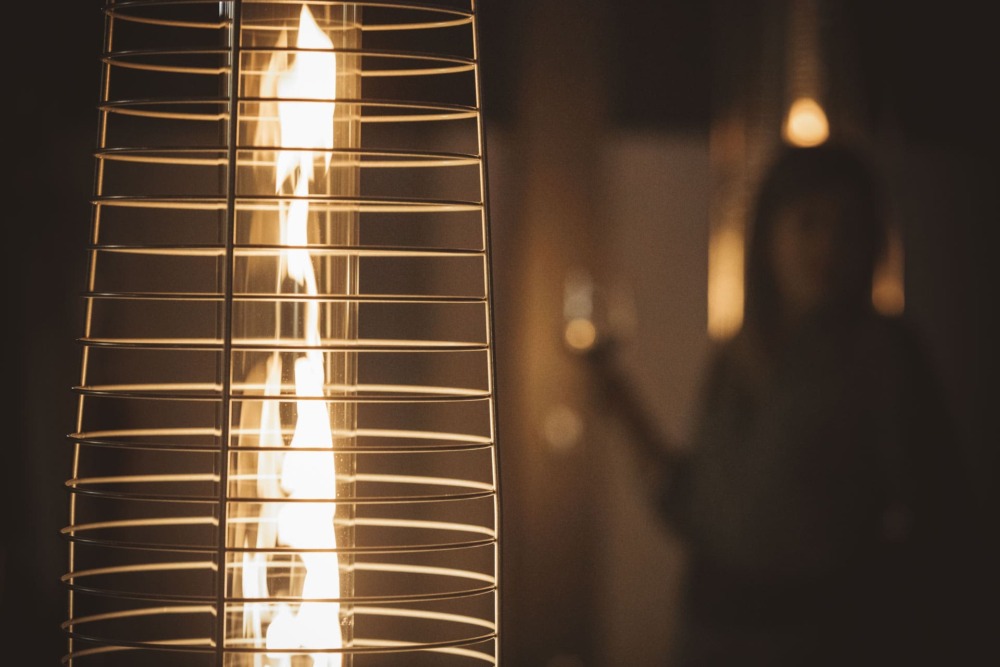 Riscaldamento esterno fiamma acceso