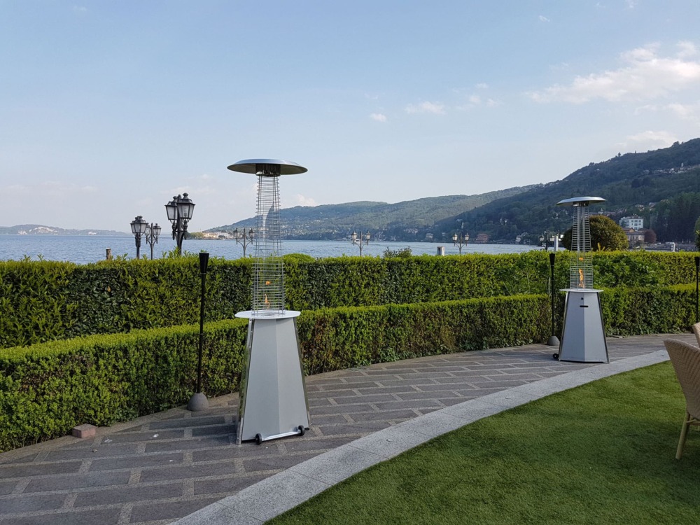 Solflame stufe riscaldamento esterno per ristoranti eventi lago