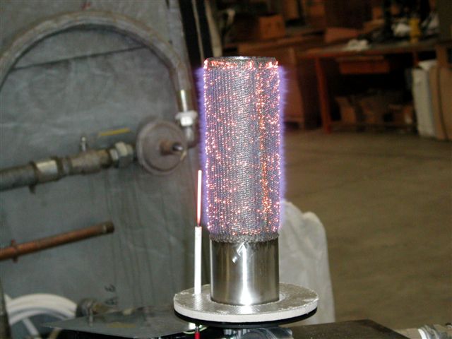 Cylindrical shaped process burner turned on